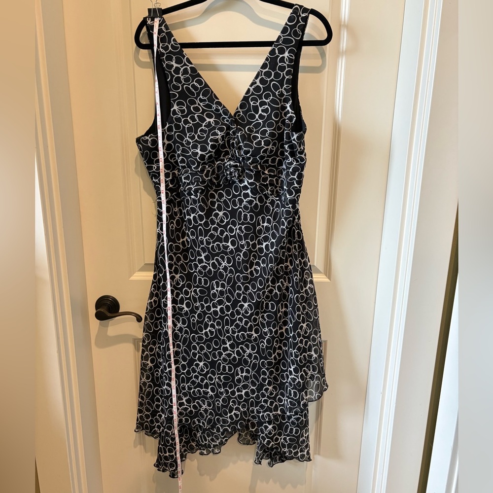 V-Neck Black Midi Dress with White Graphic Circles